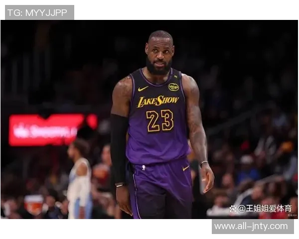 詹姆斯为保持比赛状态选择午睡NBA球员比赛日禁止训练