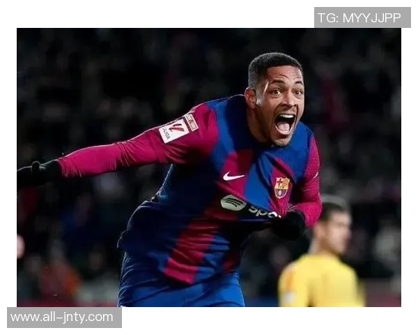 巴萨绯闻新星F阿斯拉尼现场观战加泰德比与哈维合影引关注