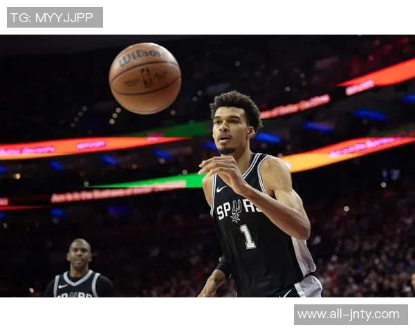 福克斯谈NBA比赛开局失误的重要性与后续挑战 福克斯谈NBA比赛开局失误的重要性与后续挑战