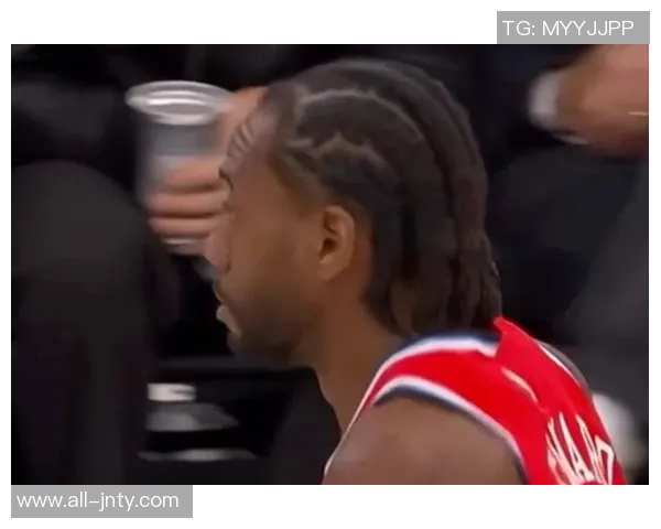 徐静雨称赞小卡实力强大勇士队需迎接变革时刻 徐静雨称赞小卡实力强大勇士队需迎接变革时刻