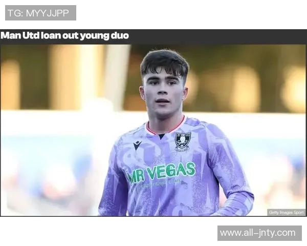 桑托斯左后卫索萨缺席训练正与热刺洽谈转会事宜